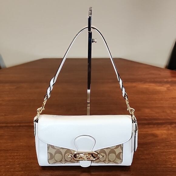 Coach Signature Canvas & White Leather Shoulder Bag – Gold Hardware.  Luxury - Picture 4 of 14